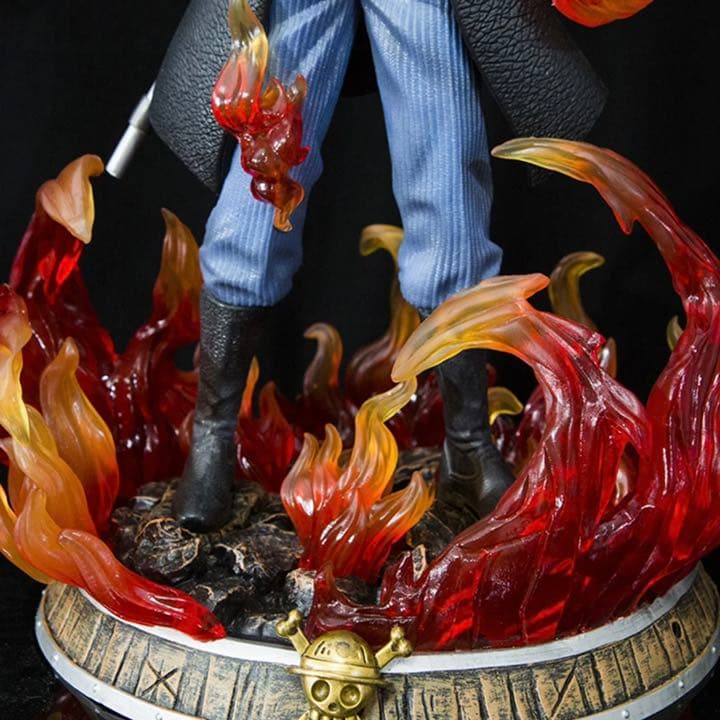 《激レア》ONE PIECE  革命軍参謀総長　サボ　フィギュア