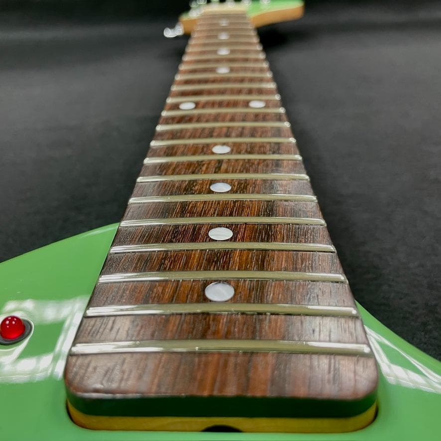 FERNANDES ZO-3 GREEN【美品】