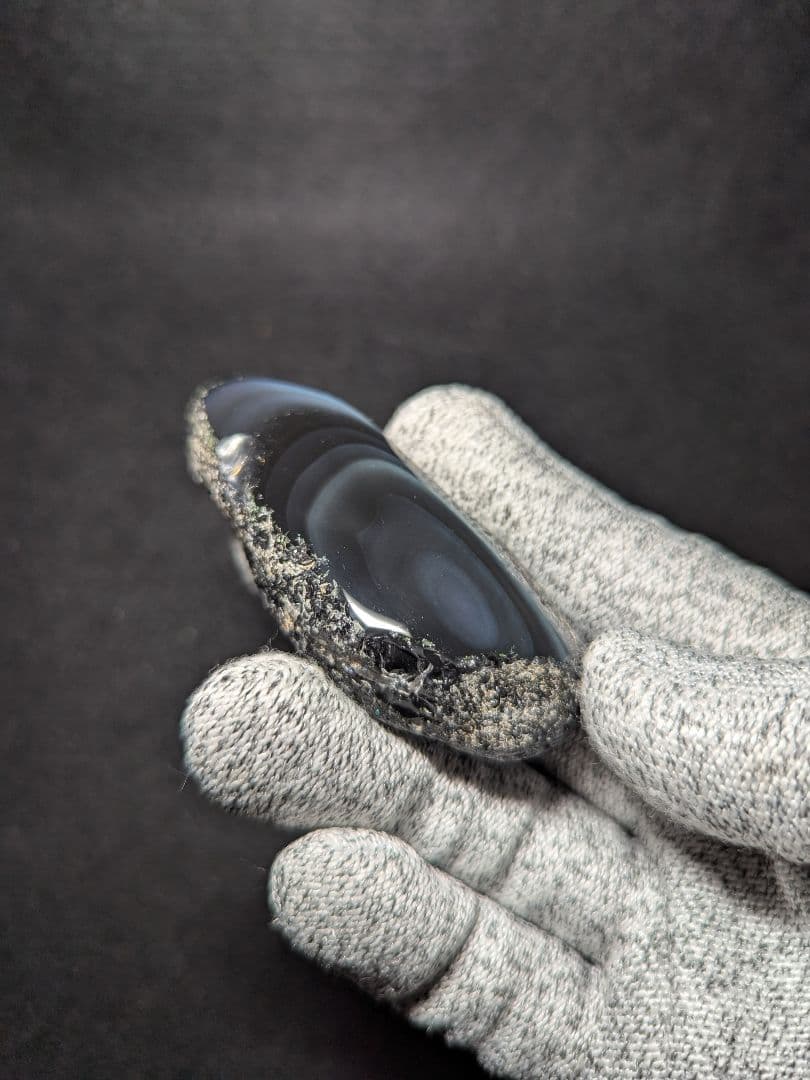 研磨品】十勝石玲瓏 北海道産レインボーオブシディアン 十勝石 玲瓏石