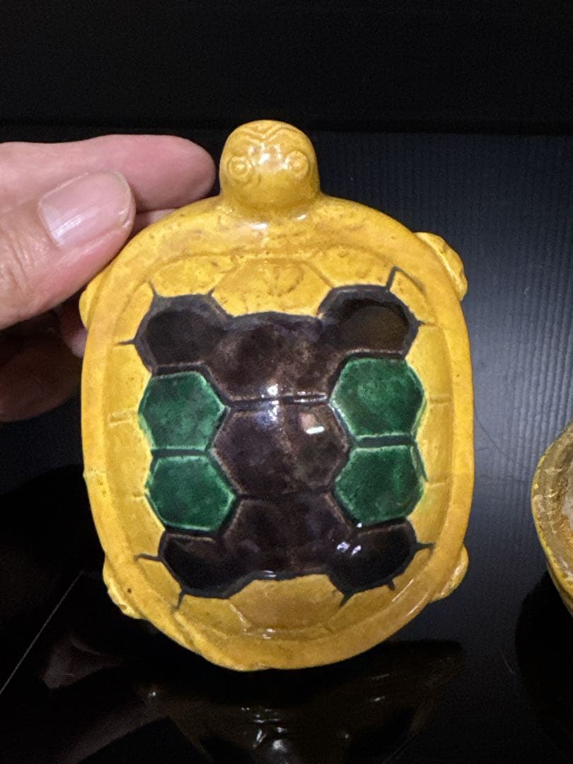 平安 真清水 蔵六 造 交跡 内金箔張 大亀 香合 桐共箱付 - メルカリ