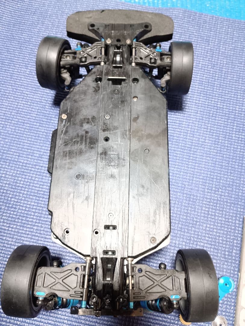 タミヤTT02-SRX スタビ付き