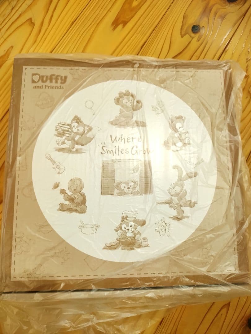 ダッフィー＆フレンズ掛時計 Where Smiles Grow