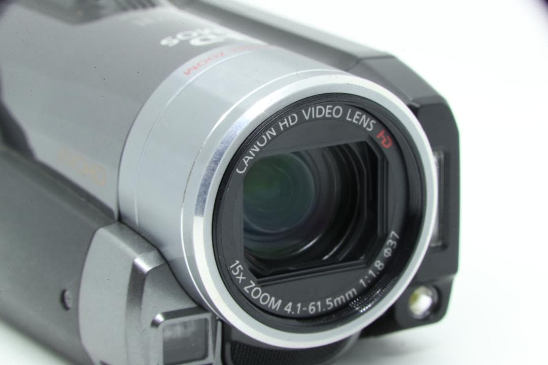 Q2118】 Canon iVIS HF 20 キャノン アイビズ カメラ