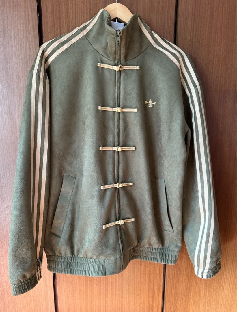 海外限定S Adidas チャイナトラックジャケット グリーン　KT3847
