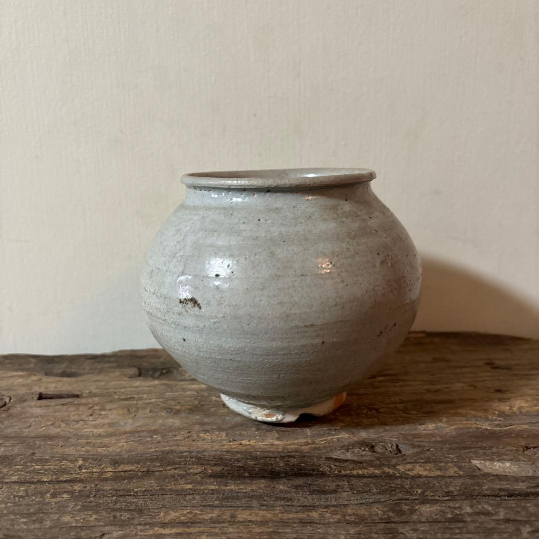 李朝壷　白磁　堅手　丸壷　塩笥壺　骨董　韓国オンギ　骨董品.アンティーク.古民芸