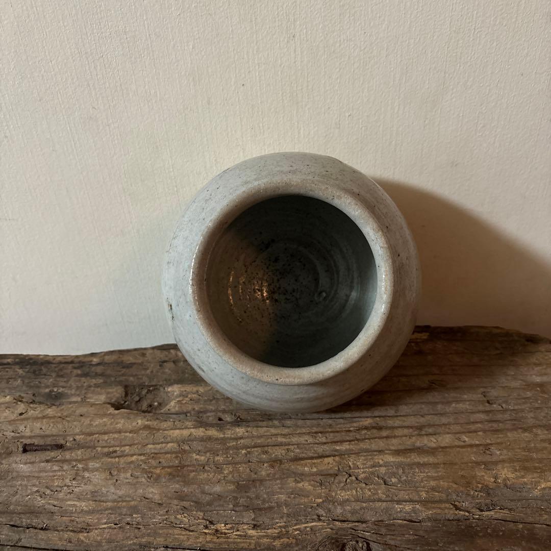 李朝壷　白磁　堅手　丸壷　塩笥壺　骨董　韓国オンギ　骨董品.アンティーク.古民芸