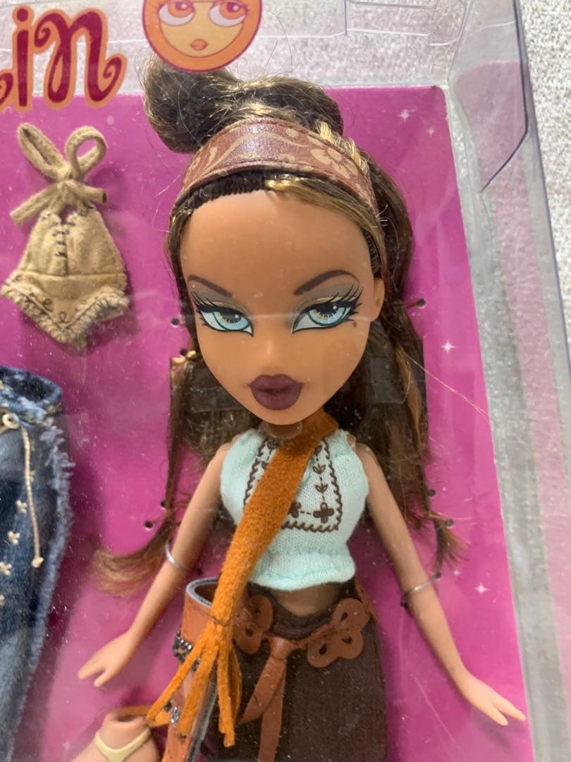 希少Bratzブラッツ yasminヤスミン人形ドール