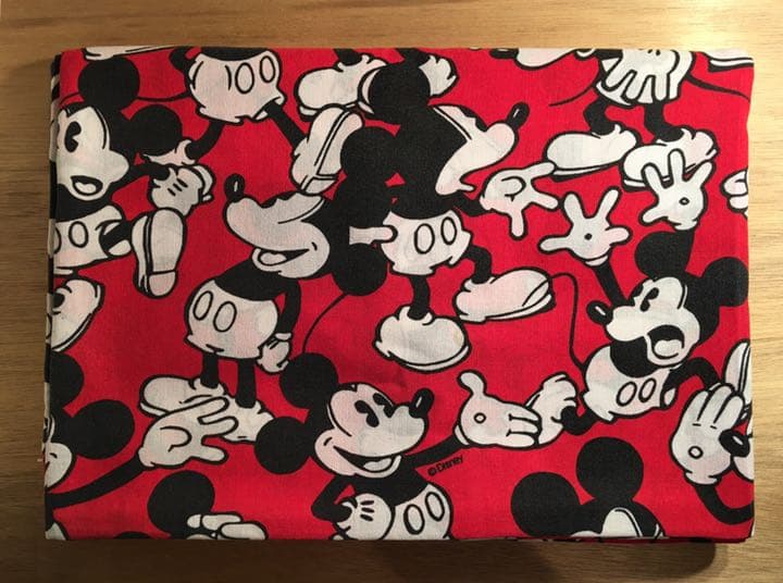 稀少！60s〜 Disney ミッキー 総柄 ヴィンテージシーツ 大判 USA 稀少！60s〜 Disney ミッキー 総柄 ヴィンテージシーツ 大判 USA