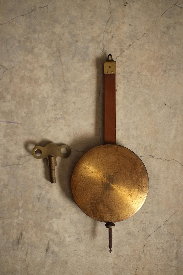 愛知時計製　古い掛時計　八角時計　高さ　82.5㎝