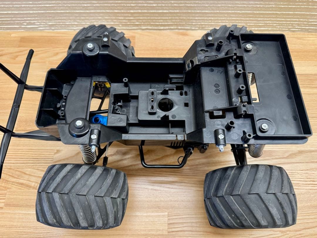 タミヤ ランチボックス フルベア 車体のみ おまけ