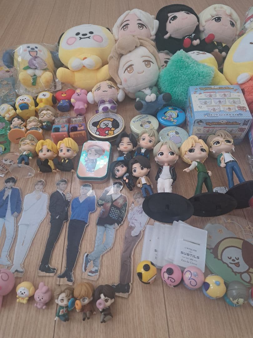 BTS グッズまとめ売り