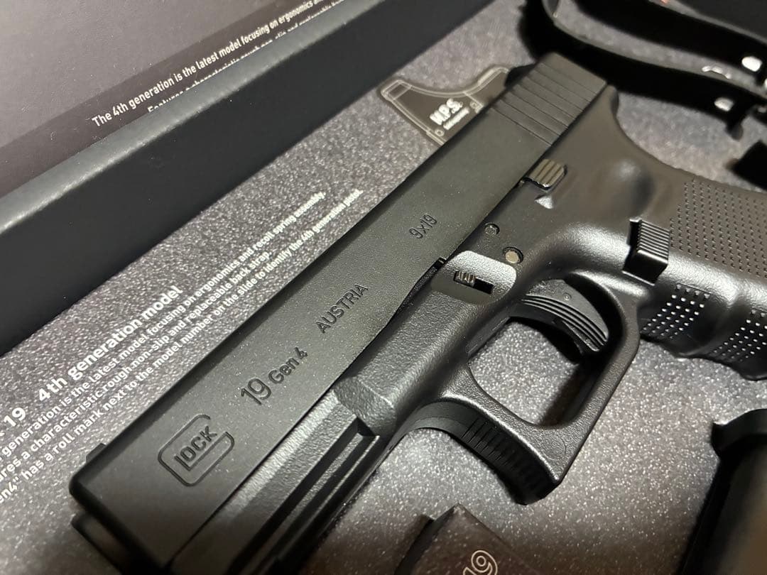 東京マルイ　G19gen4 ガスブローバックガン