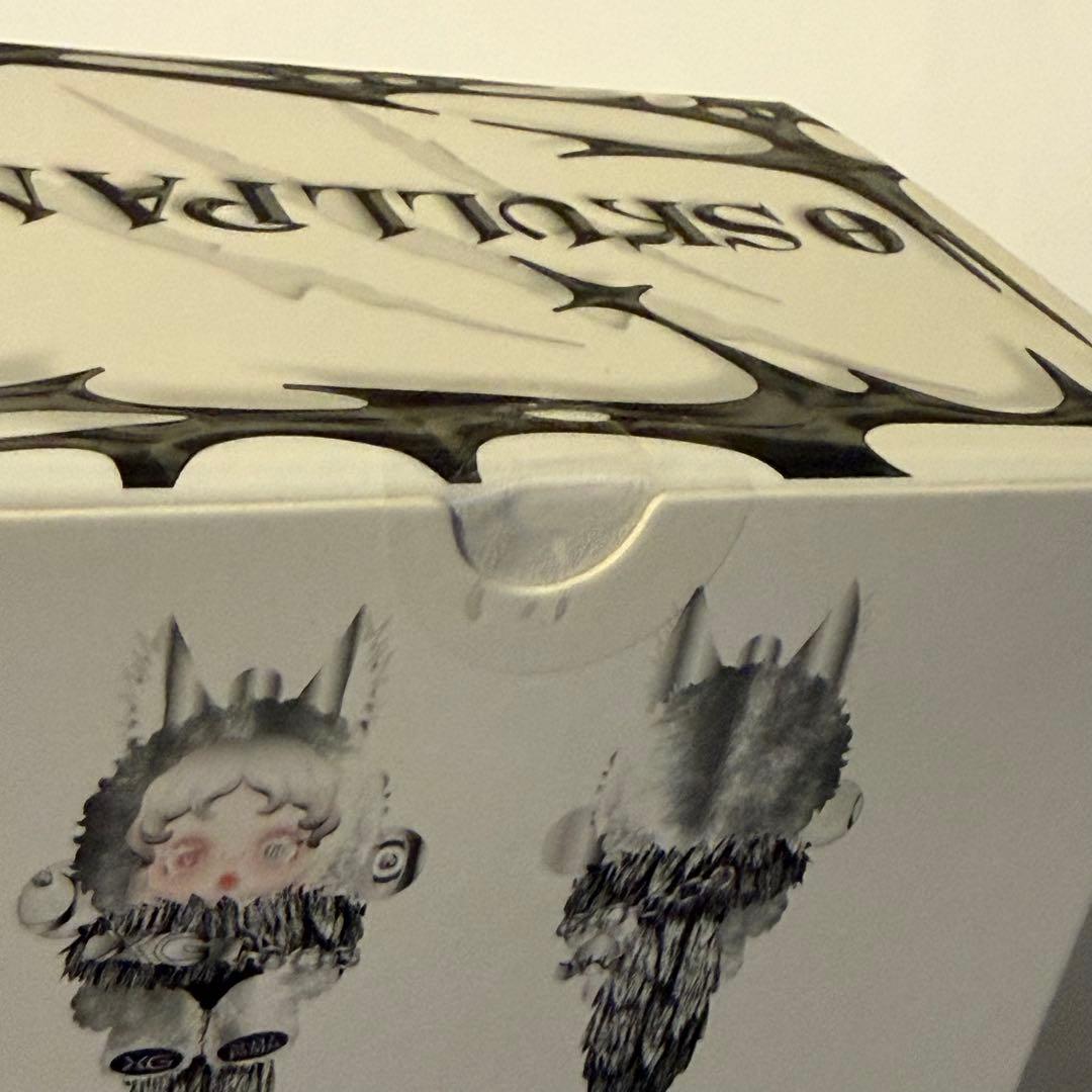 POPMART SKULLPANDA XG ぬいぐるみペンダント スカルパンダ