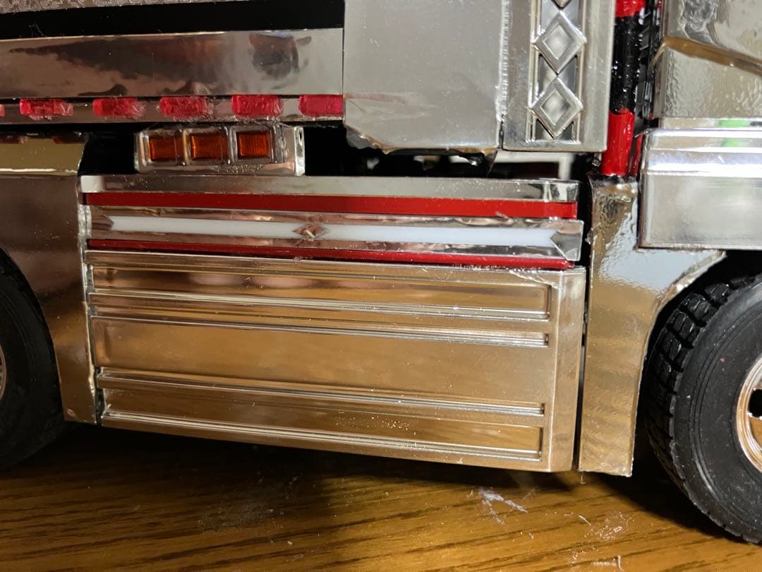 デコトラダンプ、1/32スーパーグレートデカ箱ダンプ、完成品 - メルカリ