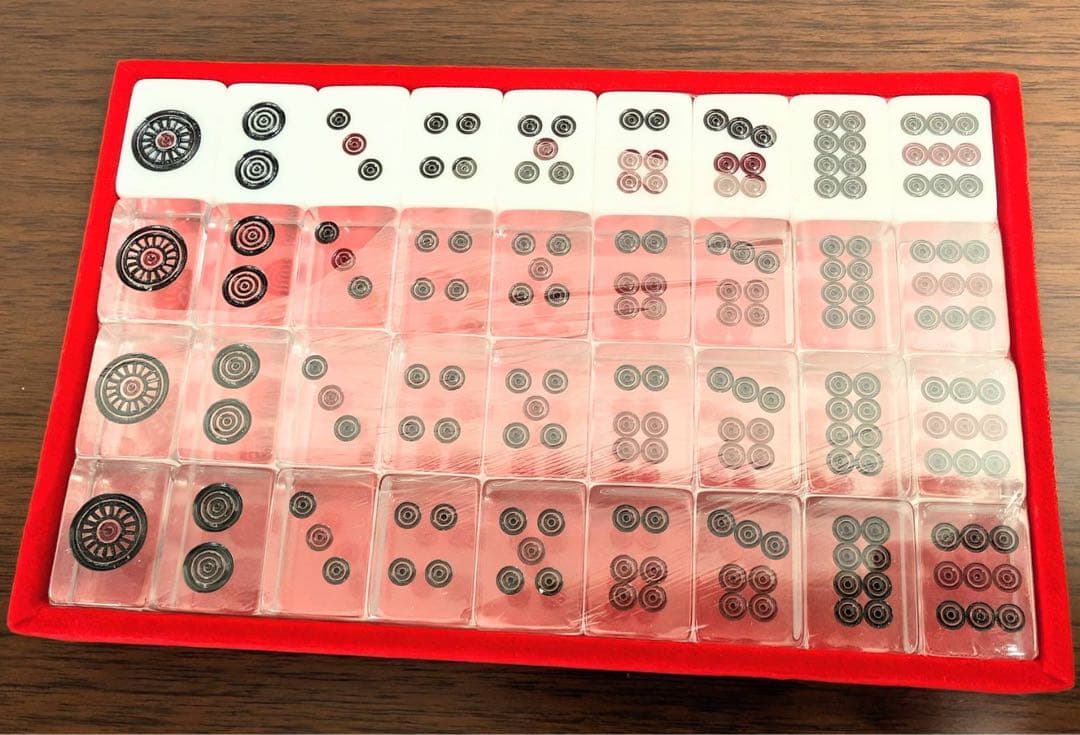 未使用　【アカギ鷲巣麻雀牌】　①フィルム破れ2箇所