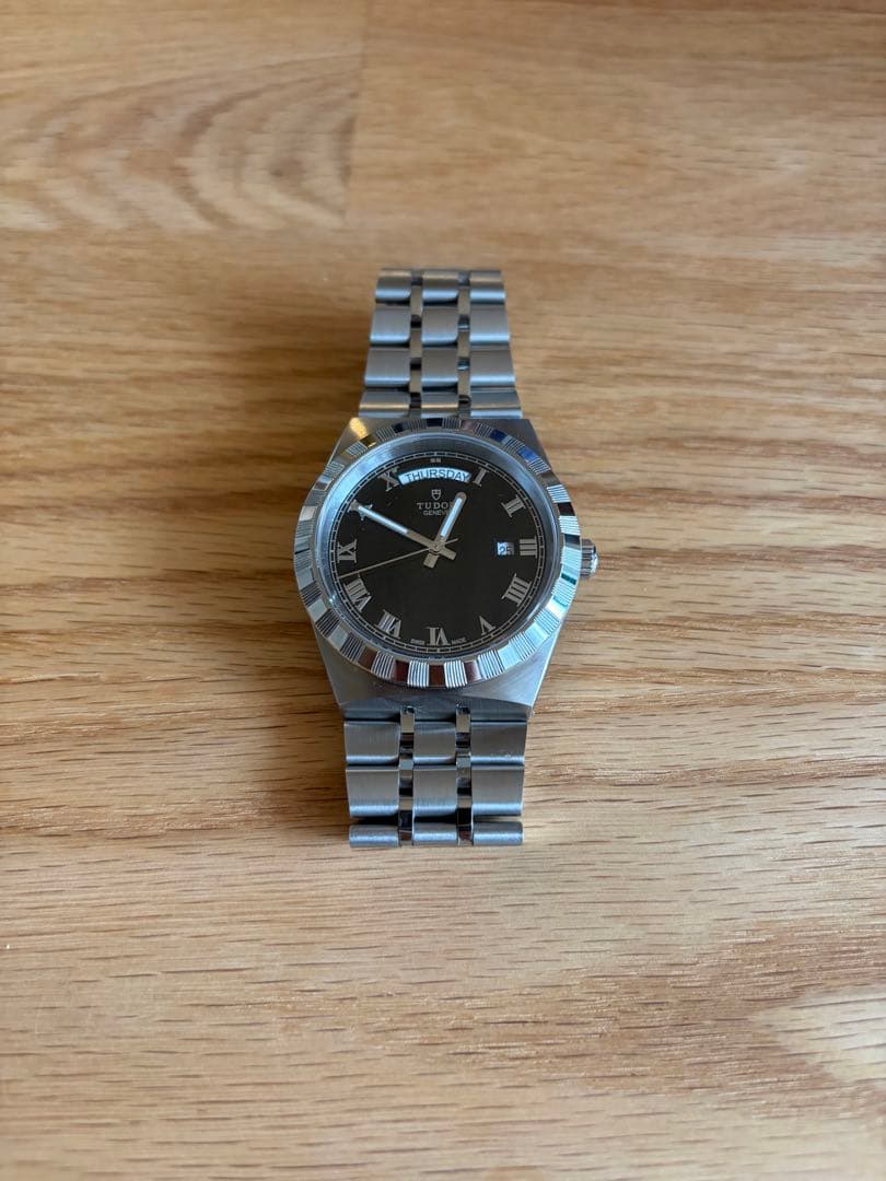 【新品】チューダー ロイヤル 41mm 28600 自動巻き