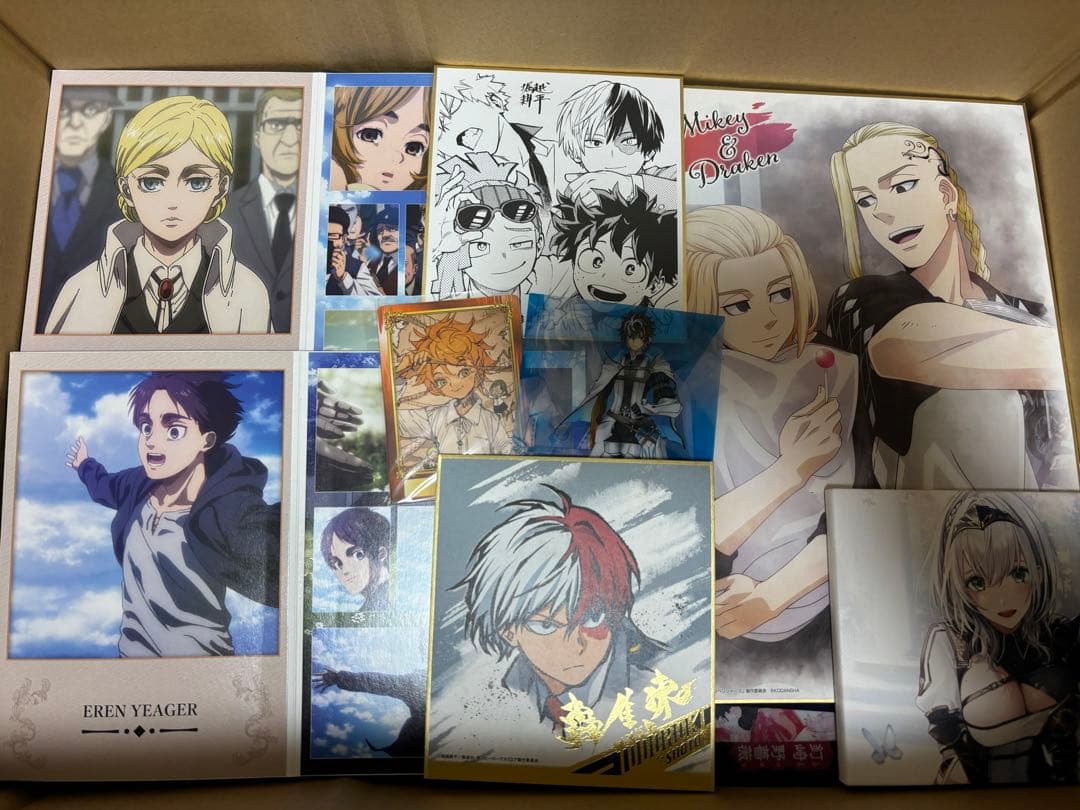 アニメキャラクター 紙類 大量 まとめ売り♡