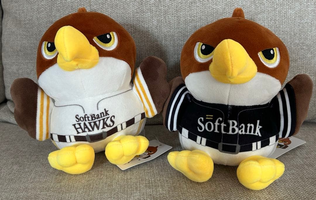 福岡ソフトバンクホークス ぬいぐるみくじ 鷹 ホームビジター - メルカリ