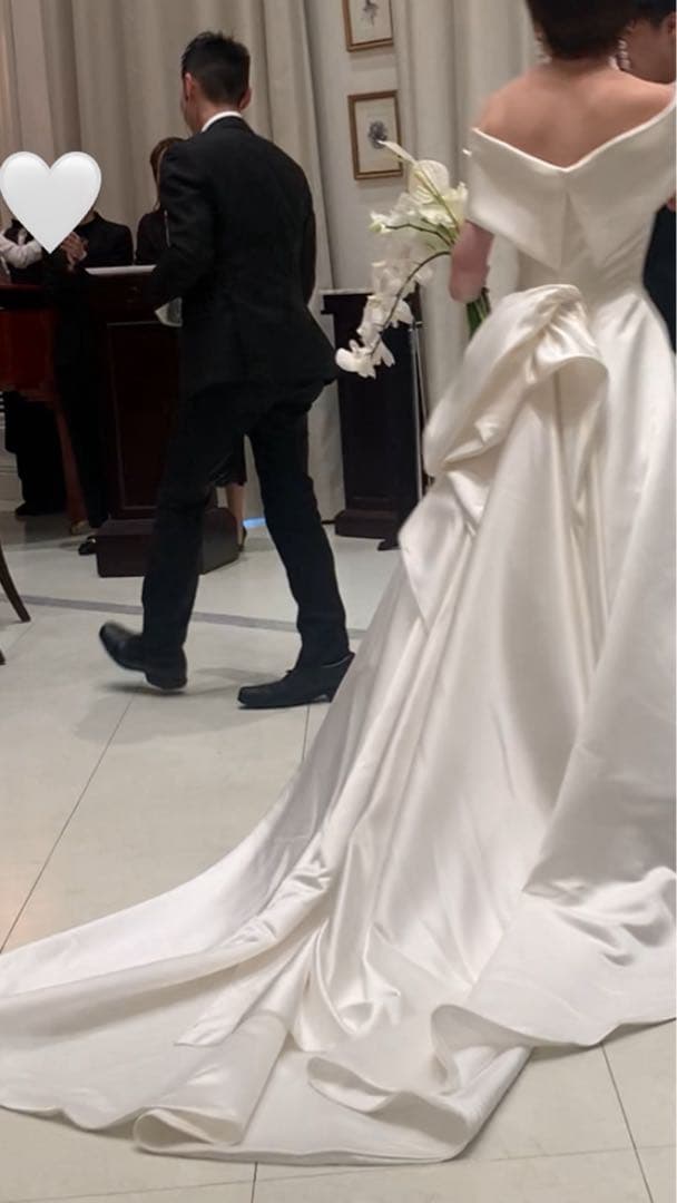 YNSウェディングドレス【えり】