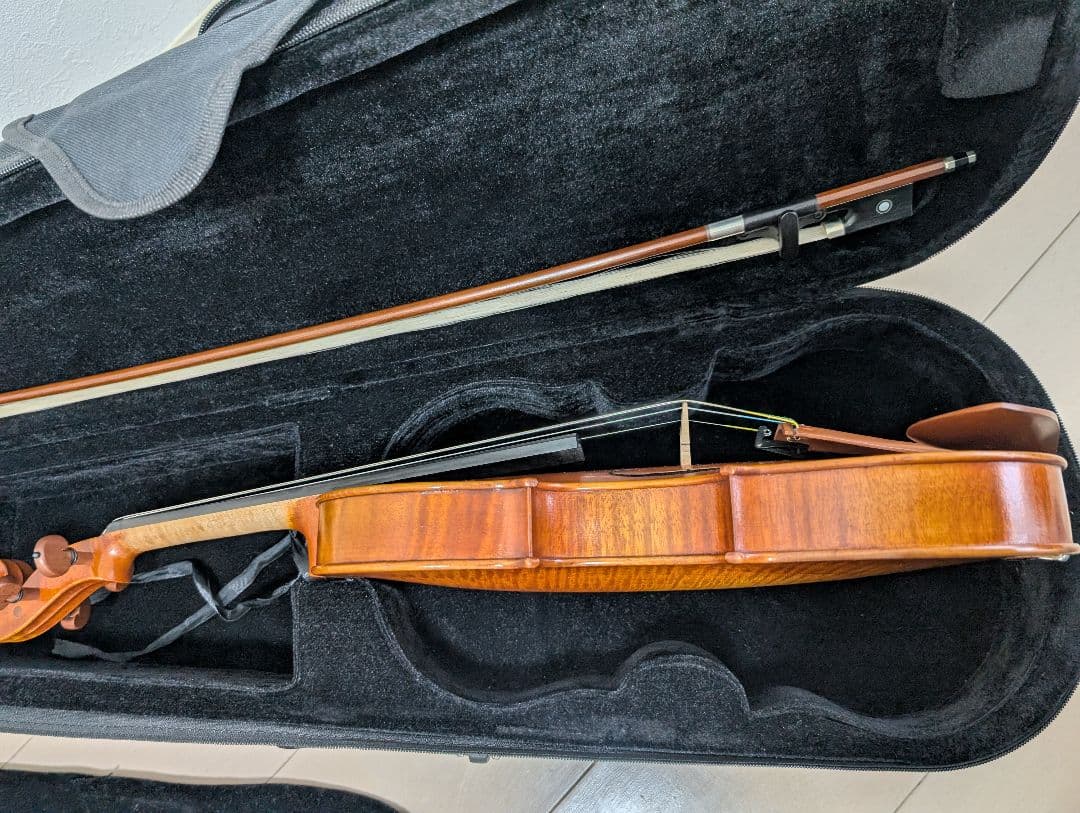 バイオリン 4/4 本体 ケース付き ニコロ サンティ