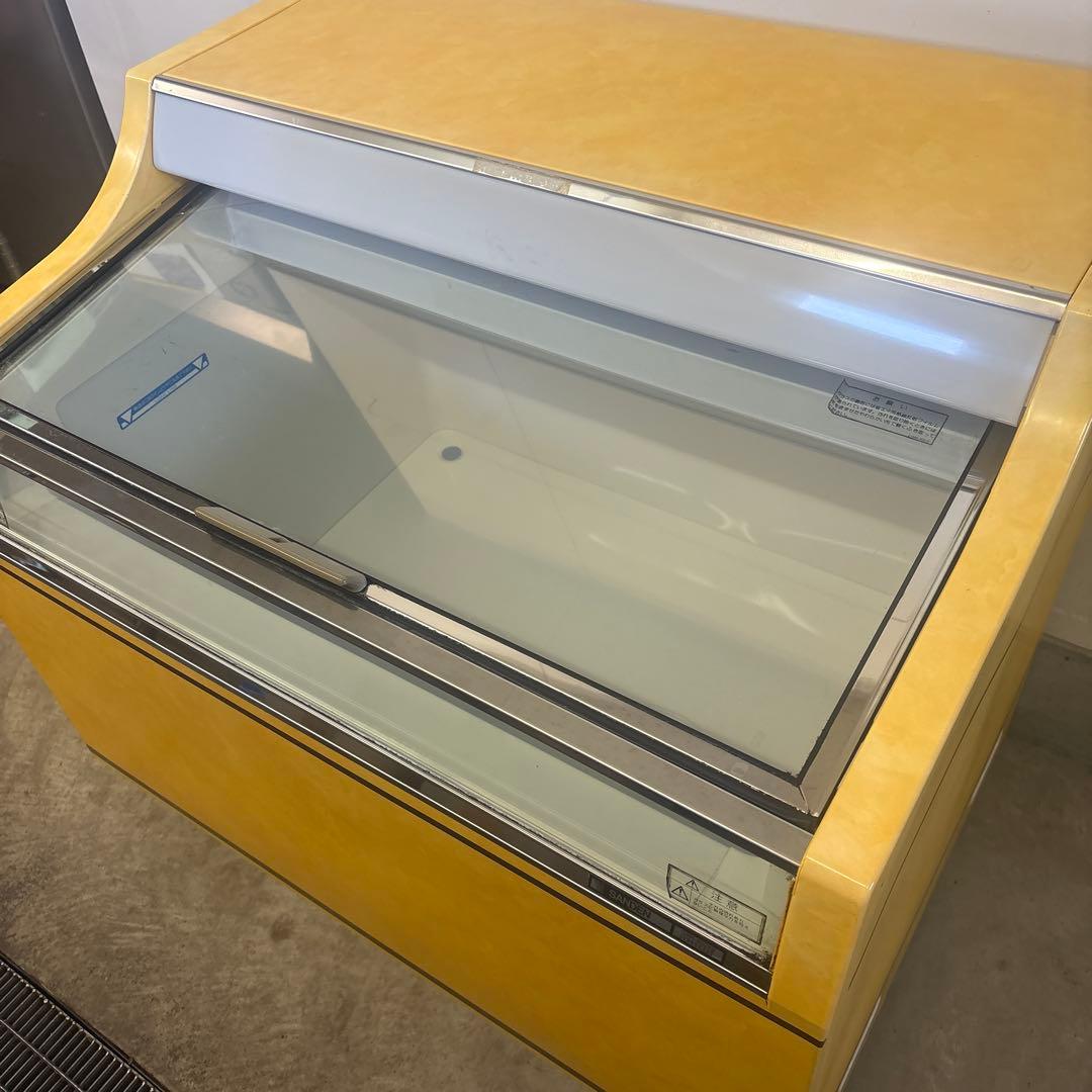 サンデン冷凍ショーケースGSR-900XB サンデン冷凍ショーケースGSR-900XB サンデン冷凍ショーケースGSR