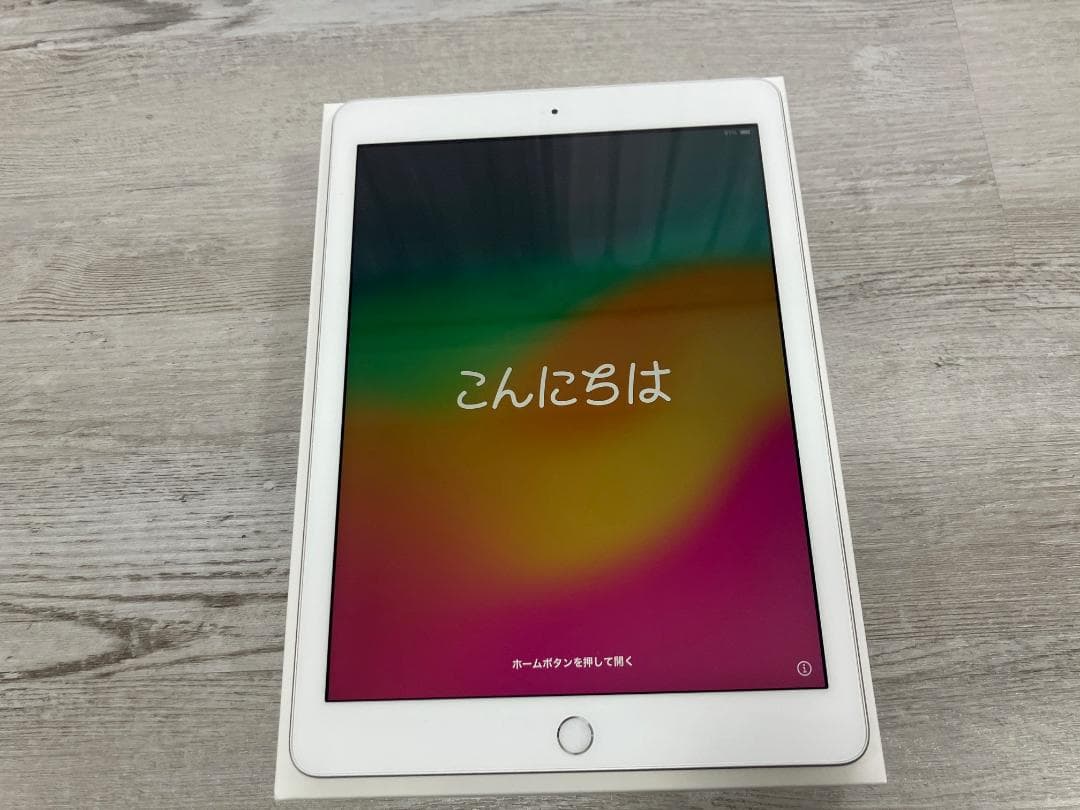 iPad 第6世代 128GB スペースグレー Wifiモデル 最大容量82%