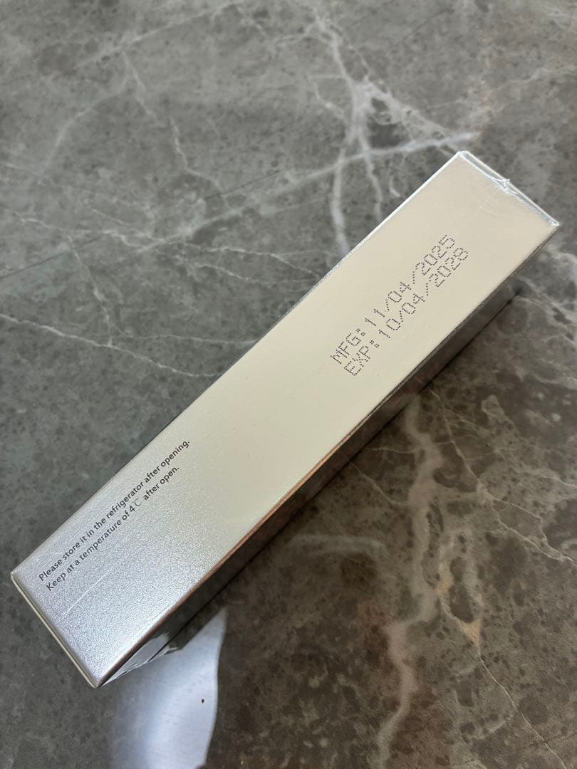 ローマピンクボディアフターケアかクリーム（シルバー）1本