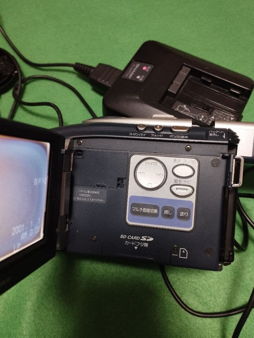 シャープ　MiniDV ビデオカメラ　 VL-AX1　動作良好　★録画再生◎