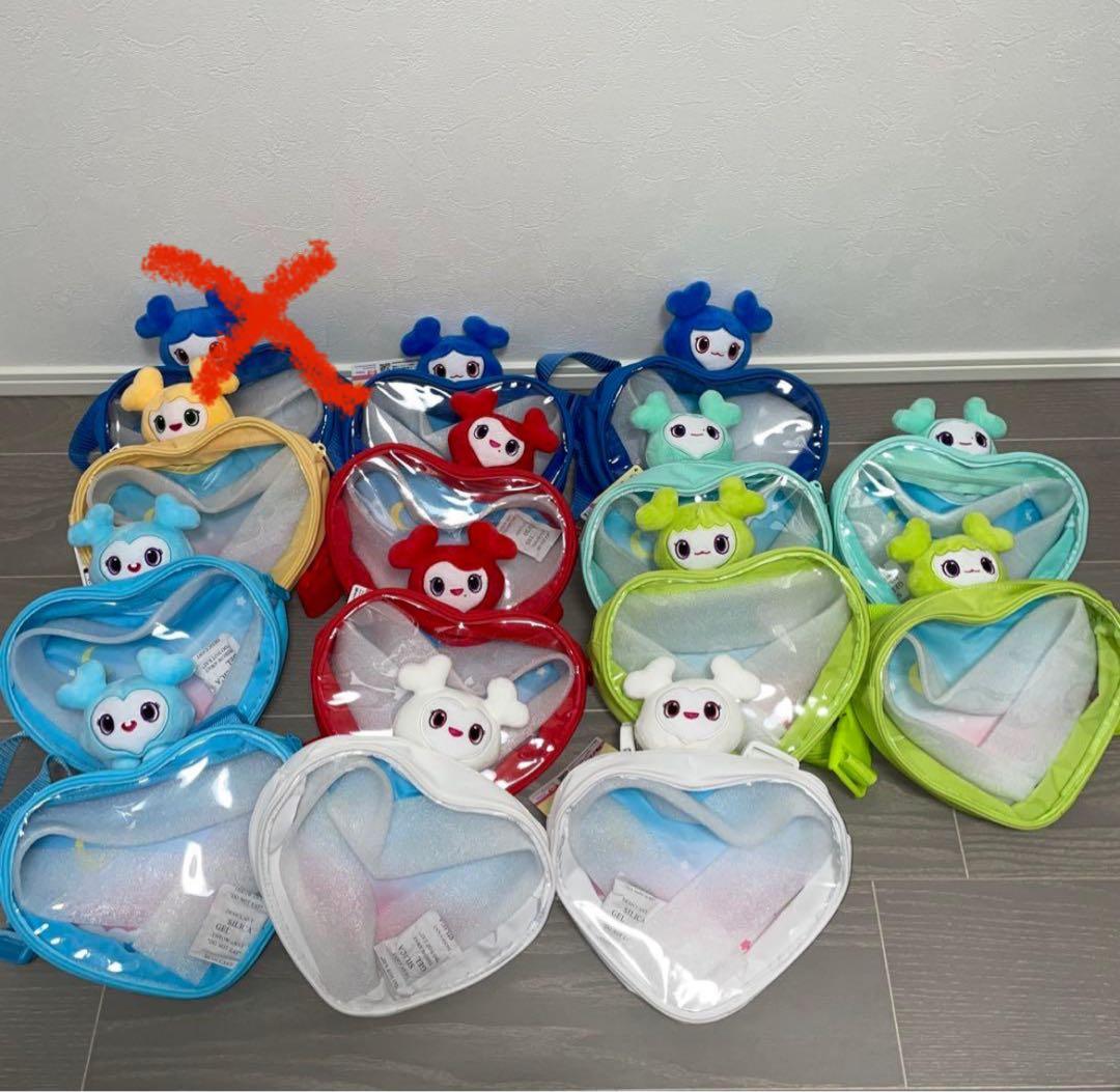 TWICE LOVELYS ぴょこきゅんボディバッグ　14個セット
