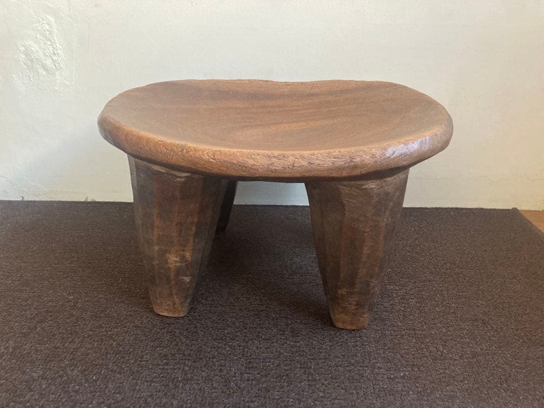 アフリカ家具　セヌフォ族スツール　コートジボワール　セヌフォスツール