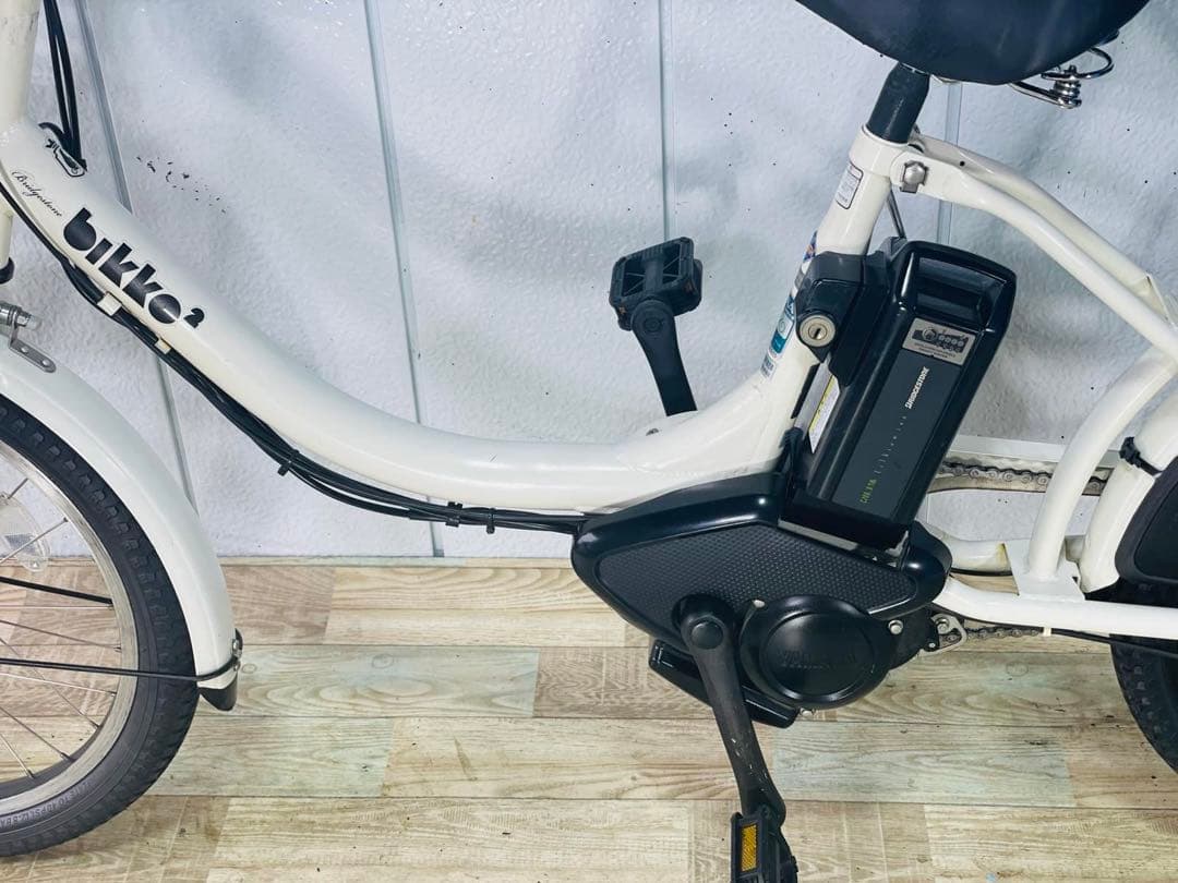 2952ブリヂストン8.7アンペア20インチ子供乗せ　電動アシスト自転車