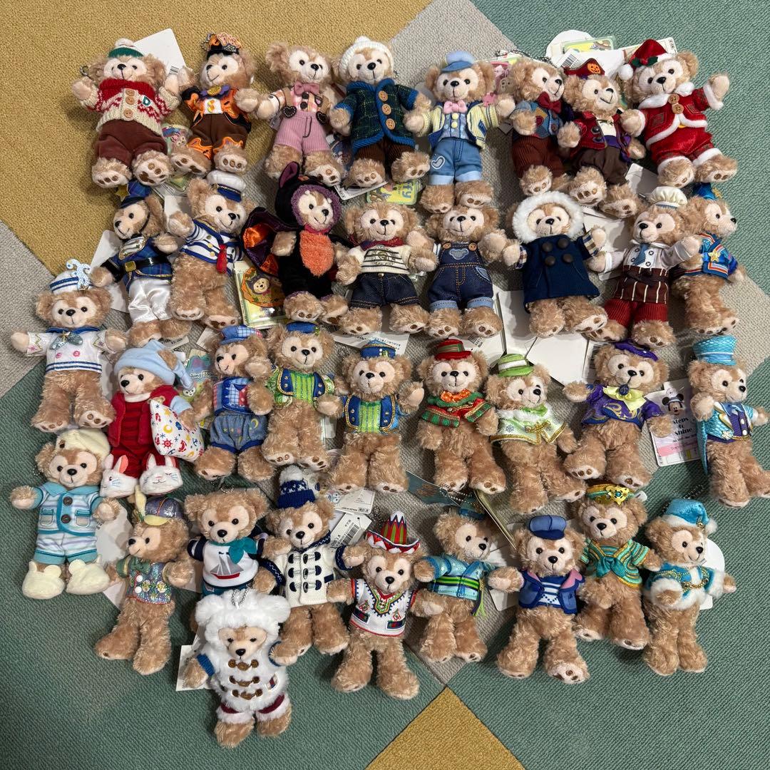 ダッフィー　ぬいぐるみバッジ　35体セット 楽天市場】ダッフィー ぬいぐるみバッジ ハピエストセレブレーション