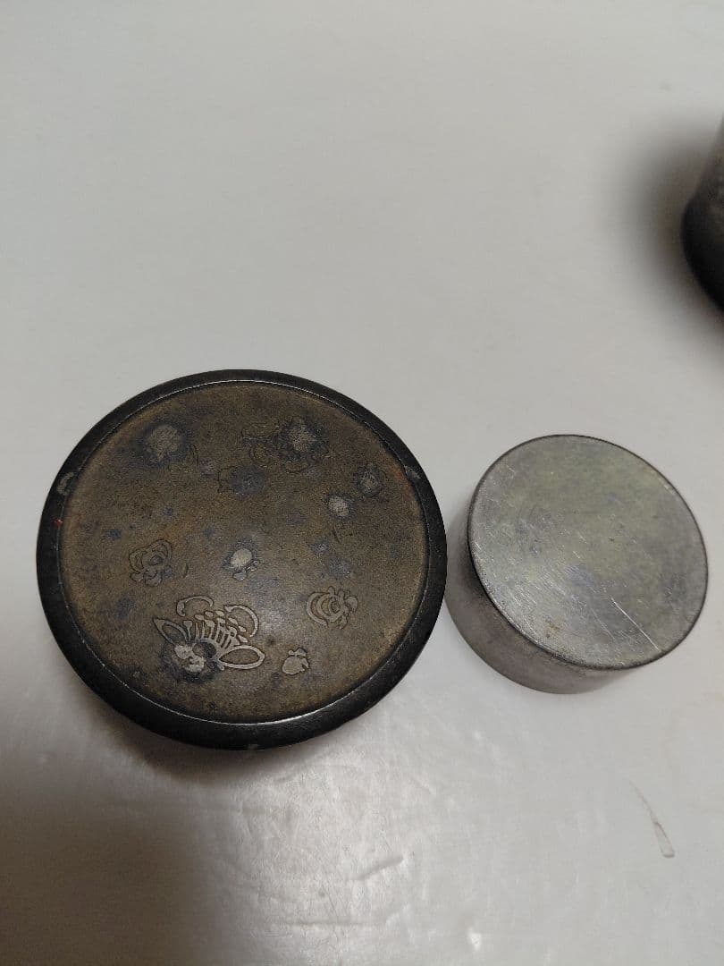 古錫　明治42年茶壺サツマ福永作　14センチ