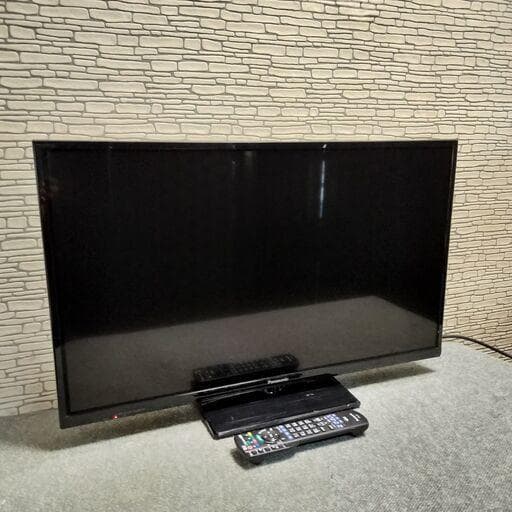 32インチ美品テレビ Panasonic VIERA D300 TH-32D300