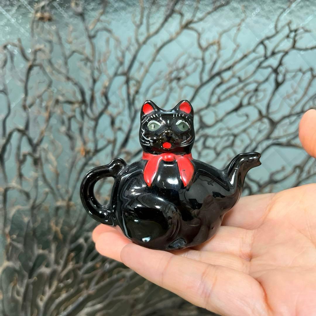 骨董　瀬戸　輸出用　希少　黒猫　招き猫　象コラボ　ティーポット　オブジェ　縁起物 古瀬戸（明治 ~大正期）招き猫置物 アンティーク 希少骨董品 高さ約28