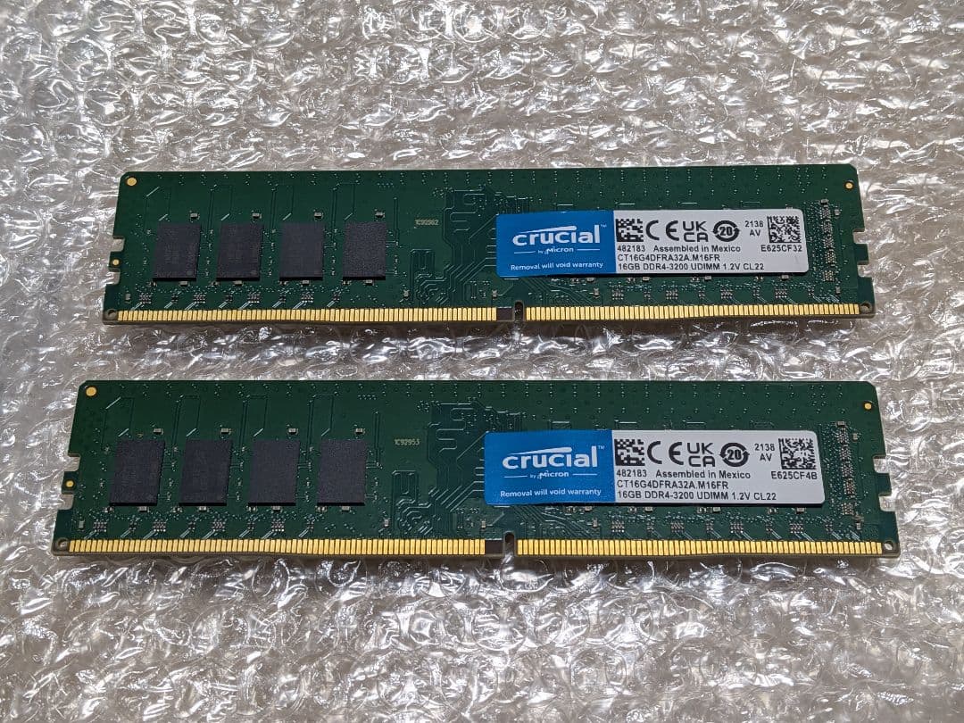 Crucial [DDR4-3200 32GB(16GBx2枚組)]M16FR Amazon.com: Crucial Technology 16GBx2 32GB Kit, DDR4 2133 MT/s