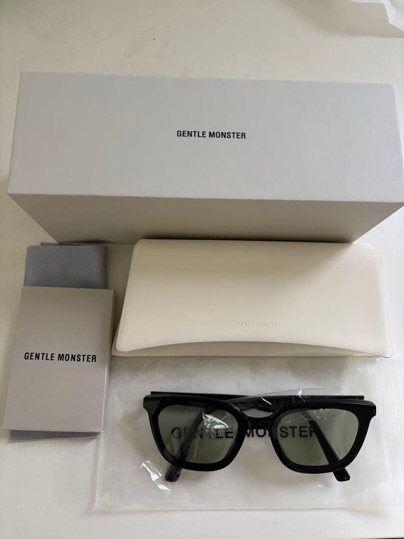 Infinity Blue Wing サーフパンツ フィジーク 上里譲 26