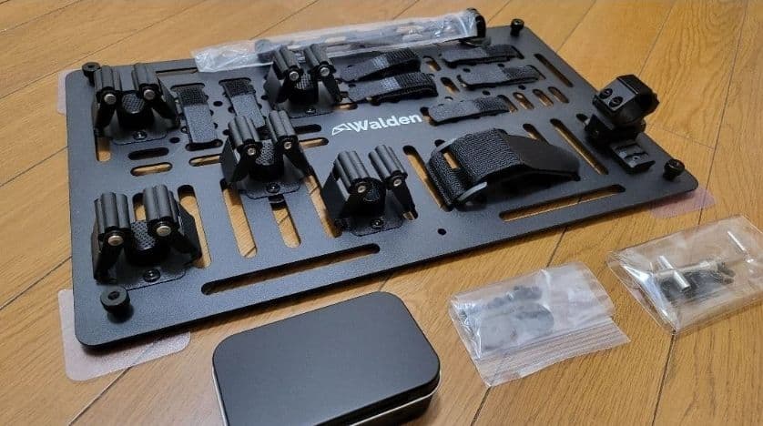 ●25L～30Lアルミコンテナ用 上蓋パネル　Sサイズ　トルクアーム付属