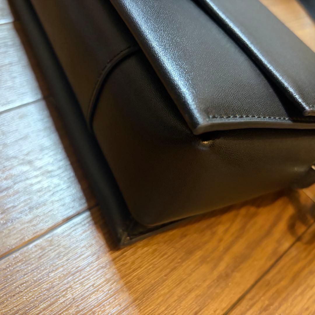 【最終値下げ】FURLA ブラック ショルダーバッグ