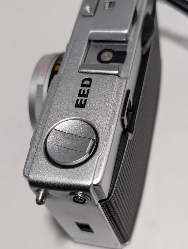 赤ベロOK】OLYMPUS PEN EED フィルムハーフサイズカメラ