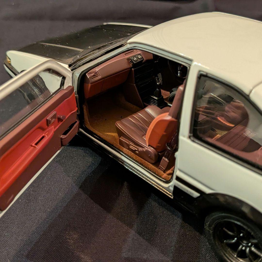 AUTOart 1/18 トヨタ スプリンター トレノ (AE86)