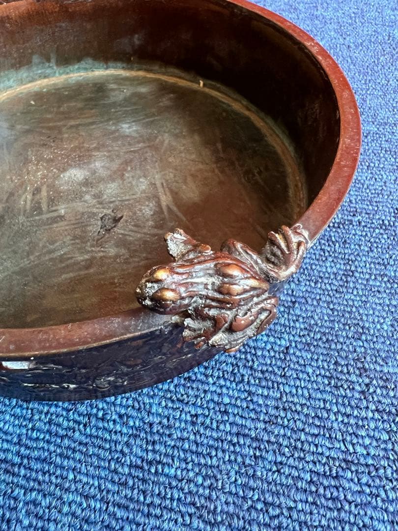 867 銅製 カエル 鉢 時代物
