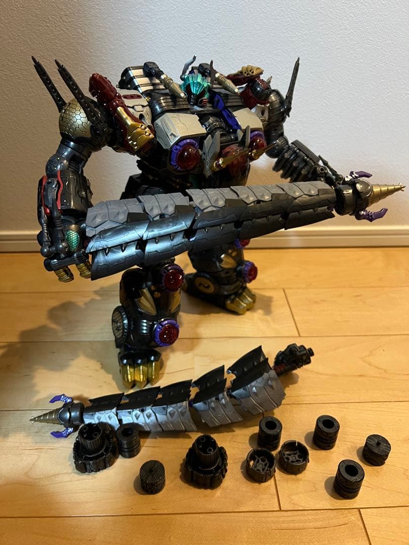 k*u様 ダイアクロン DA-76 ワルダロス エヴォルギガンター k*u様