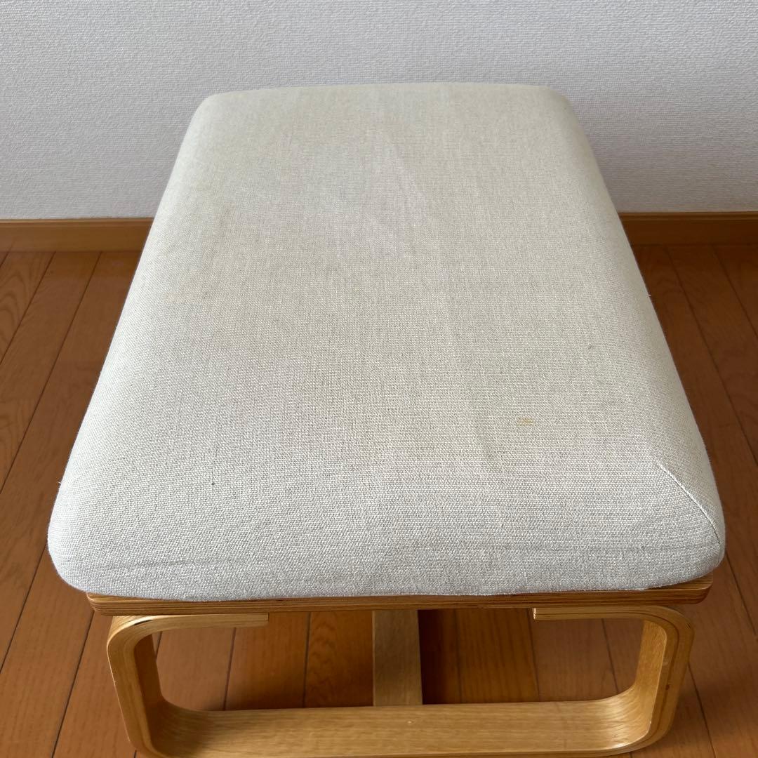 アイボリー ファブリック オットマン