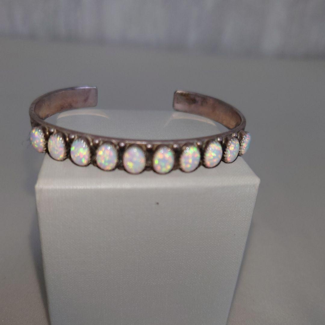 ズニ族 H.M COONSIS刻印あり シルバーバングル