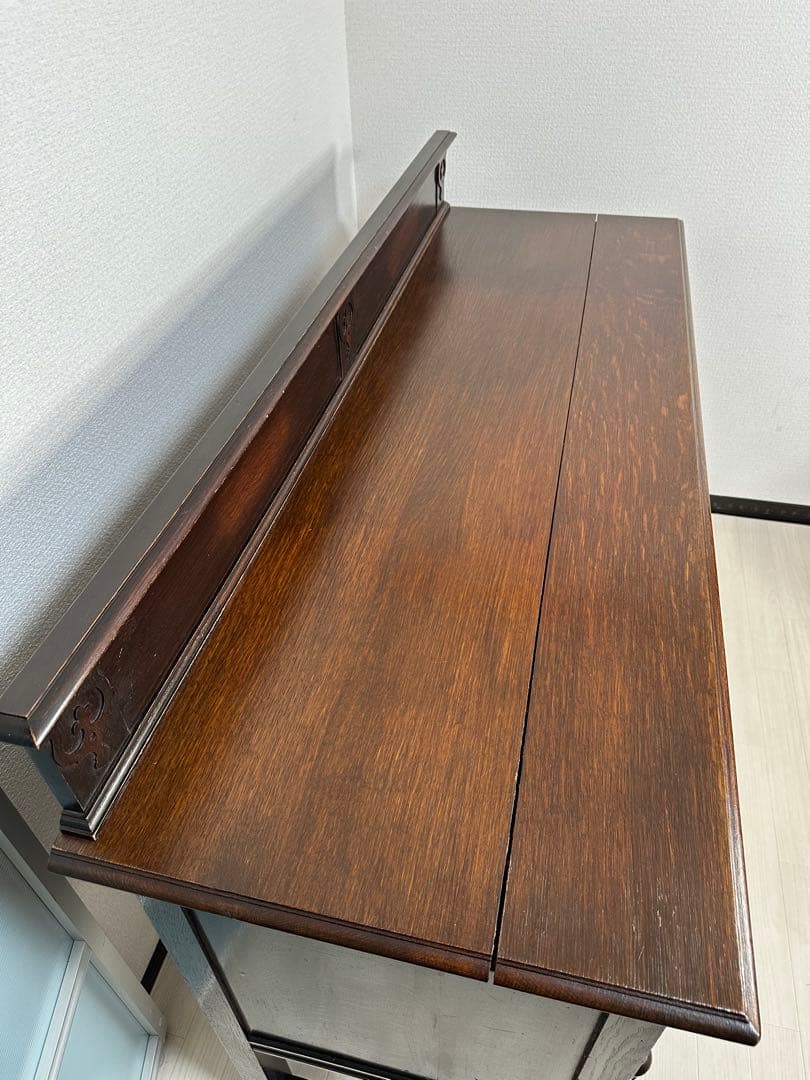 英国 イギリス アンティーク サイドボード キャビネット ツイスト