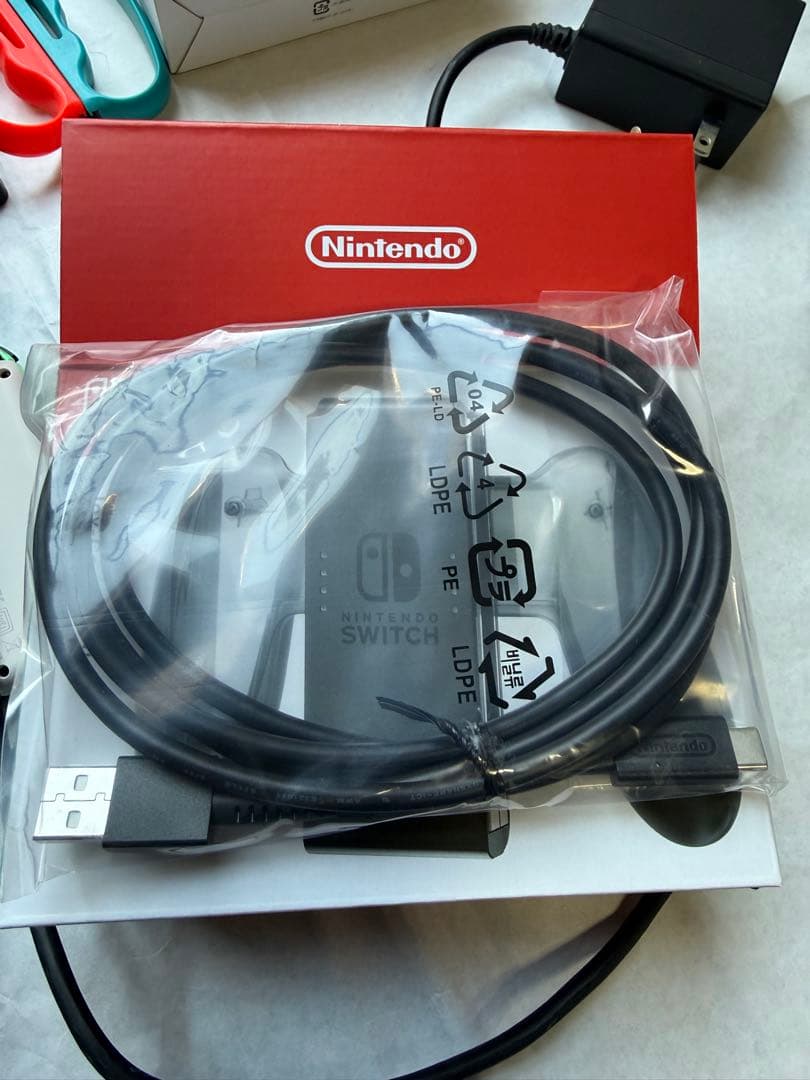 Nintendo Switch 本体+付属品+SDカード