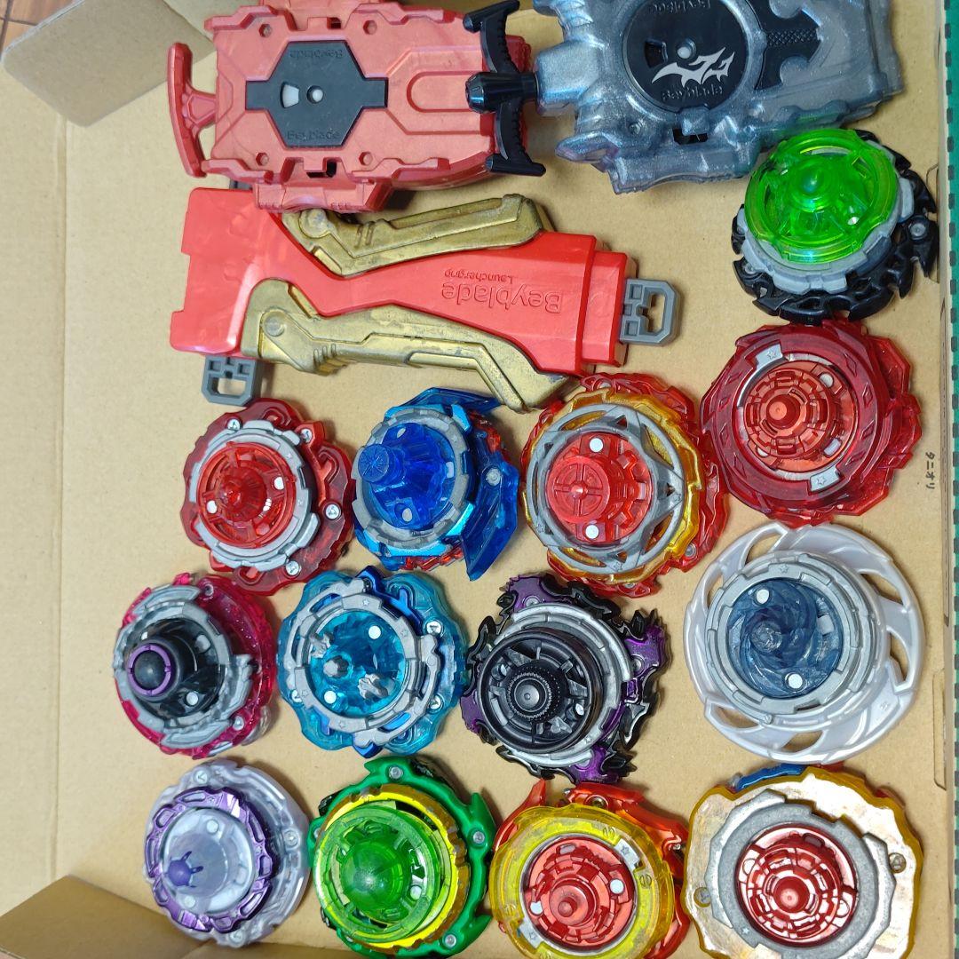 超Z ベイブレードバースト まとめ売り - メルカリ