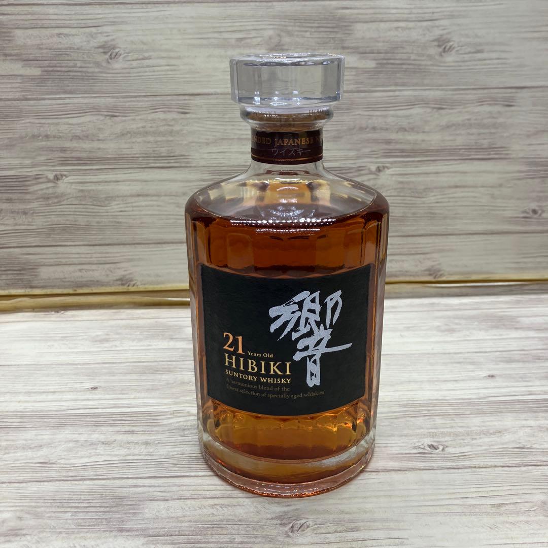 未開栓サントリーウイスキー響21年700ml