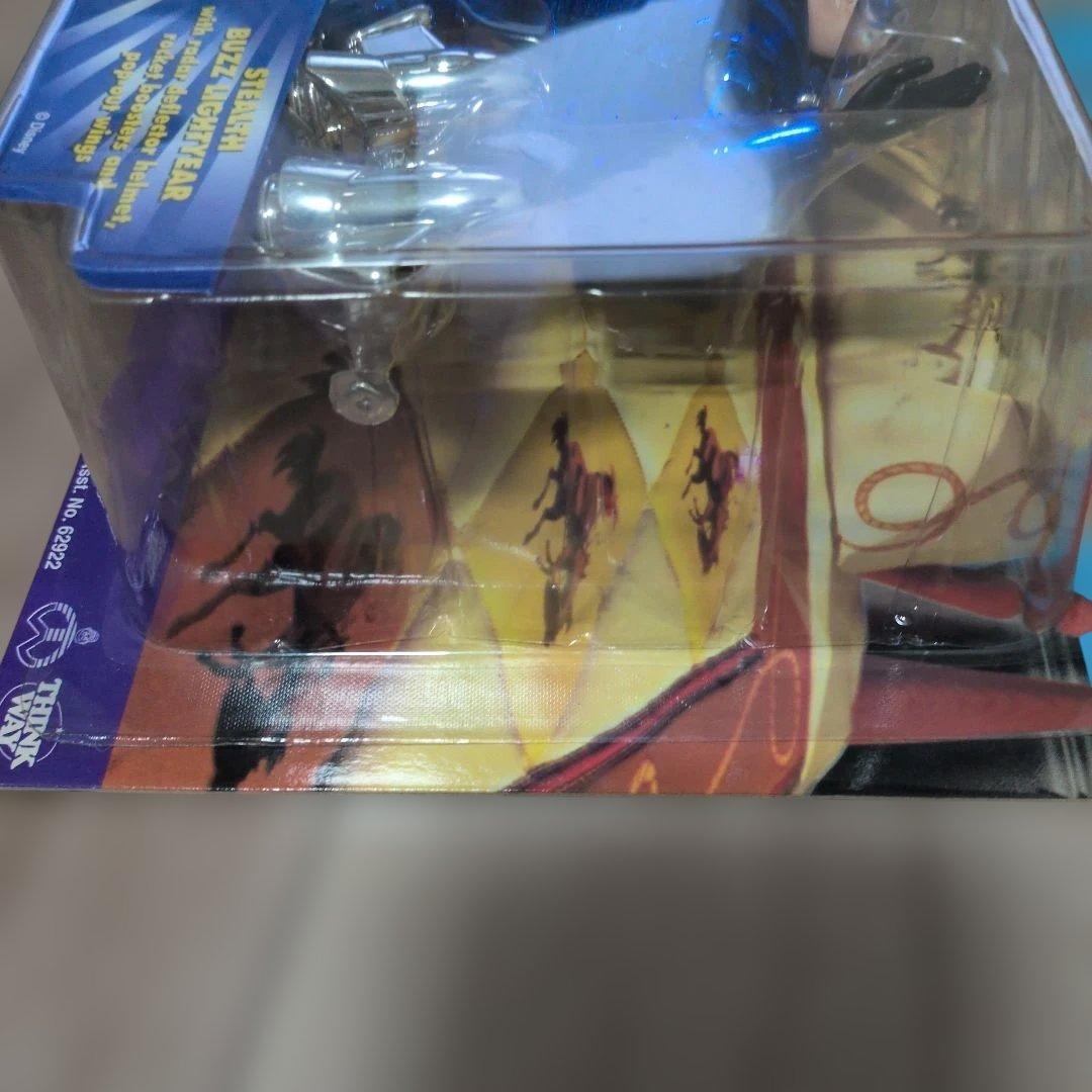 【未開封】バズ・ライトイヤー ステルスバージョン フィギュア4体セット